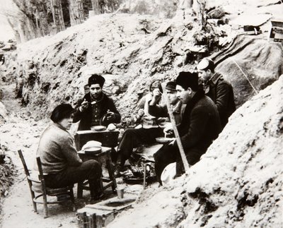 Hora de comer en el frente de Madrid de Unbekannt Unbekannt
